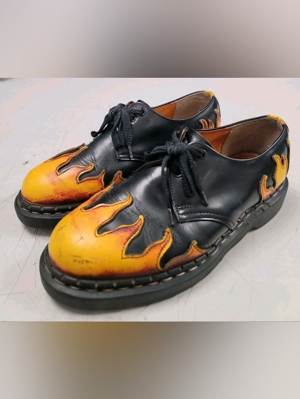 Mens  Sz 7 & W 8.5 Tred Air Leather Flames Low Shoes Lace Up Black  England